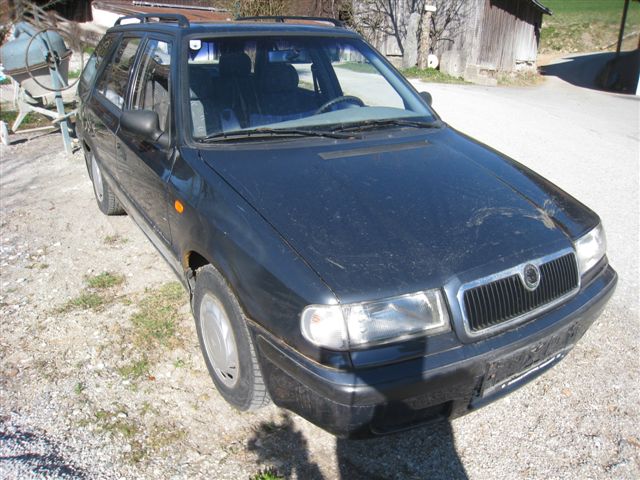 Skoda Felicia - � 300